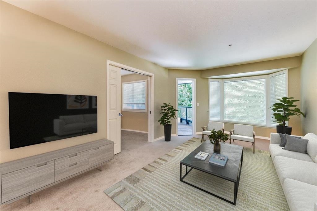 Dining Area Photo of 314 2700 Mccallum Road, Abbotsford, BC