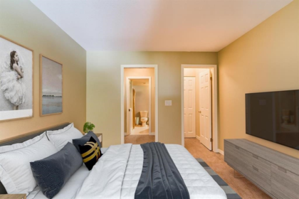 Primary Bedroom Photo of 314 2700 Mccallum Road, Abbotsford, BC