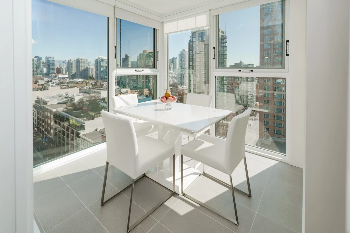 Breakfast Nook Photo of 1503 1323 Homer Street, Vancouver, BC