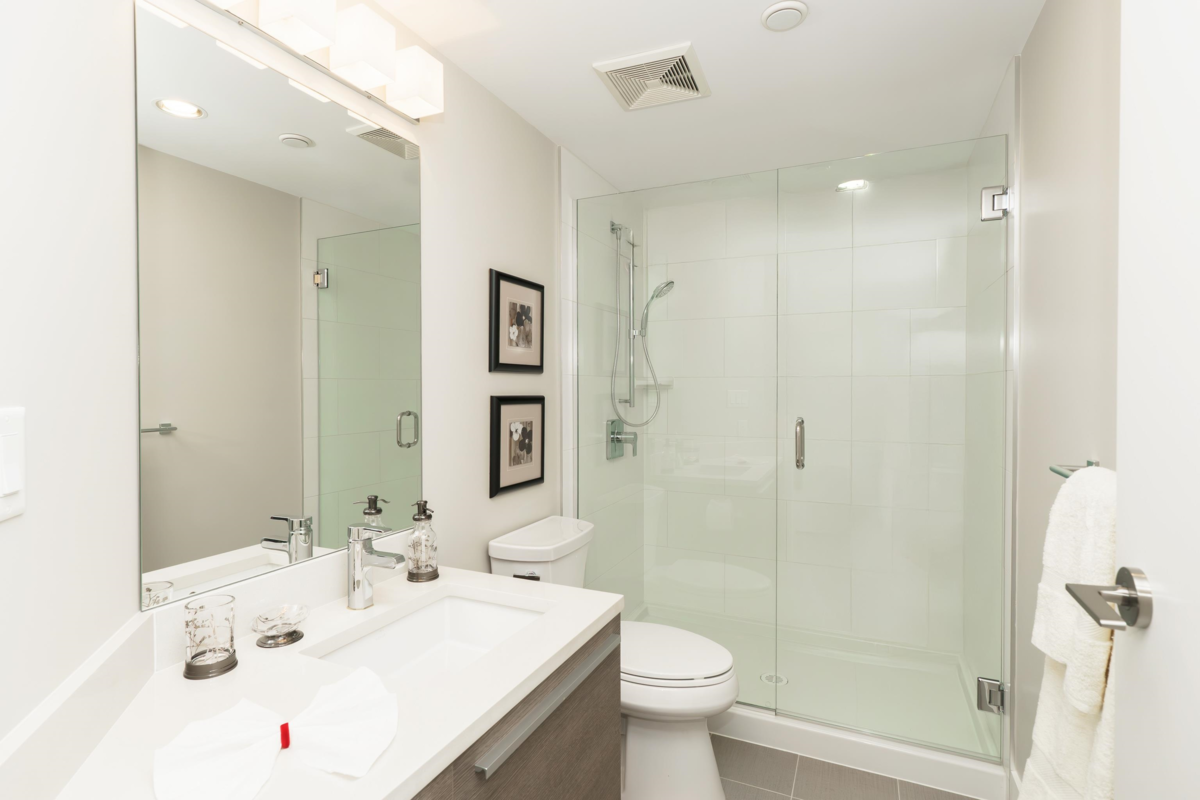 Powder Room Photo of 1503 1323 Homer Street, Vancouver, BC