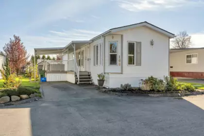 169 1840 160 Street, Surrey, BC, Bear Creek Green Timbers — 2 bed manufactured home for sale