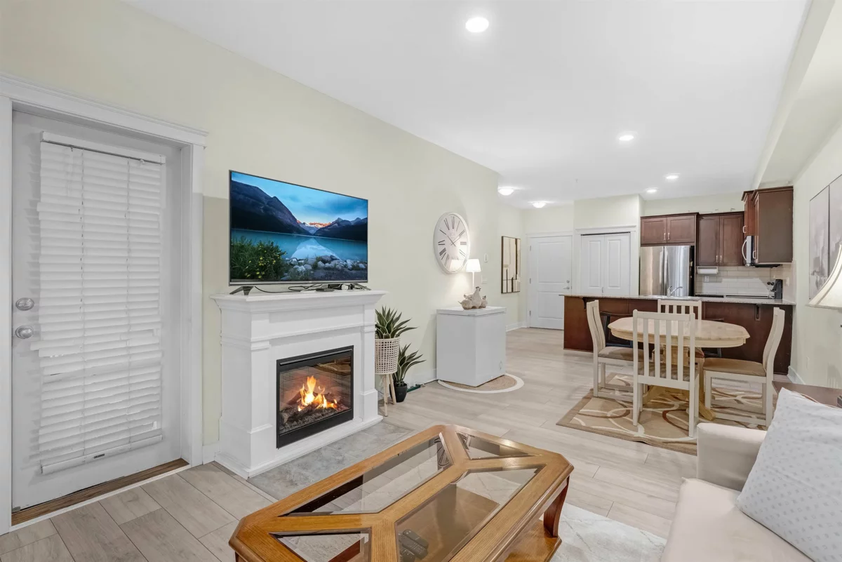 Bedroom 3 Photo of 112 17712 57a Avenue, Surrey, BC