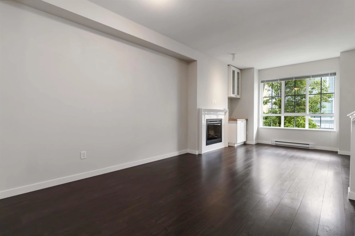 Dining Area Photo of 59 5510 Admiral Way, Ladner, BC