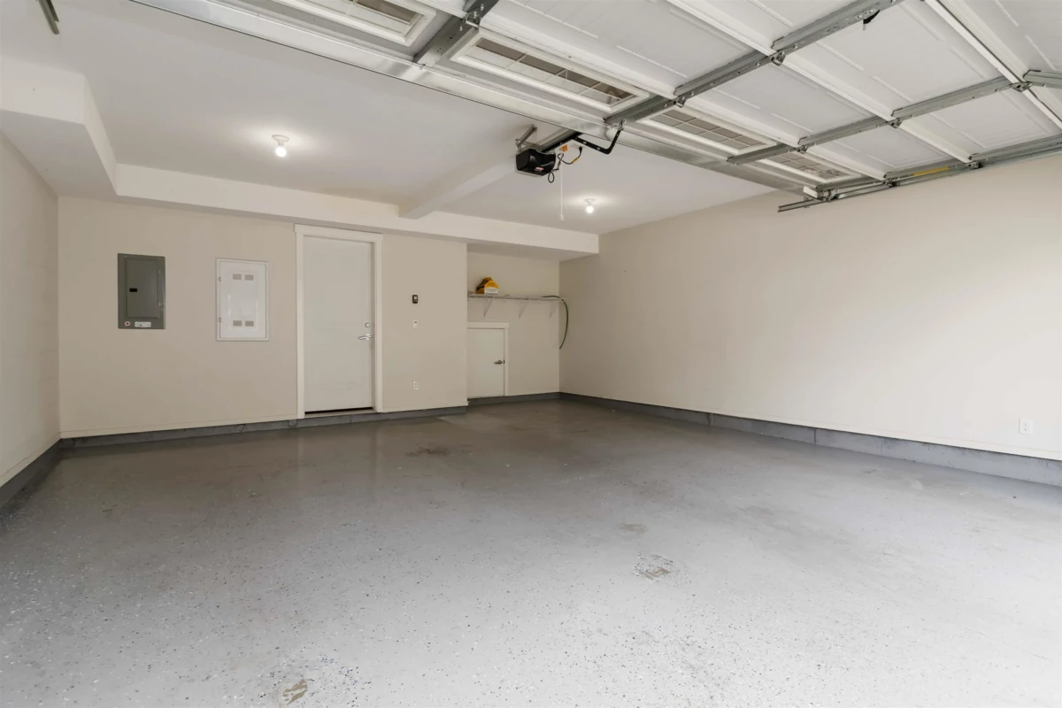 Laundry Room Photo of 59 5510 Admiral Way, Ladner, BC