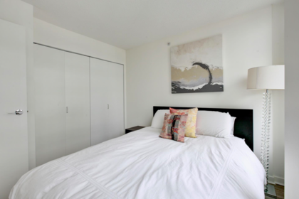 Laundry Room Photo of 2906 610 Granville Street, Vancouver, BC