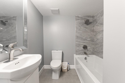 Staircase Photo of 31064 Southern Drive, Abbotsford, BC