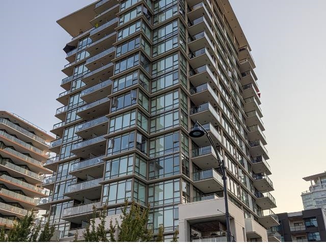 Primary Bathroom Photo of 1201 1455 George Street, White Rock, BC