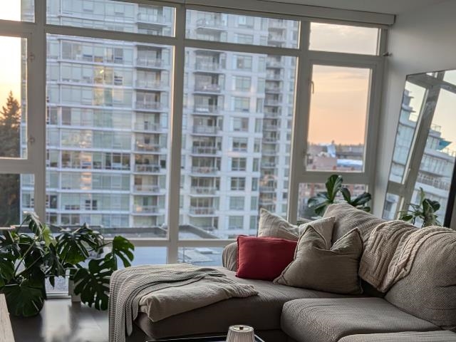 Primary Bedroom Photo of 1201 1455 George Street, White Rock, BC