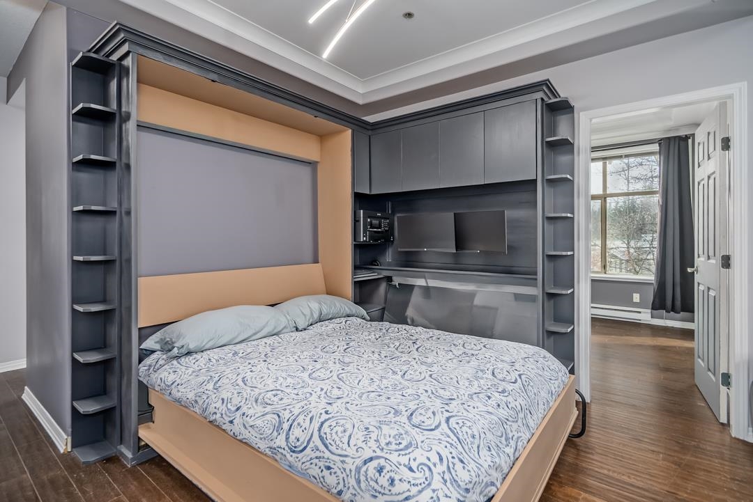 Guest Bathroom Photo of 405 3176 Plateau Boulevard, Coquitlam, BC