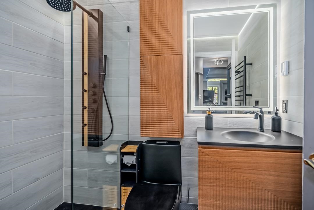 Powder Room Photo of 405 3176 Plateau Boulevard, Coquitlam, BC