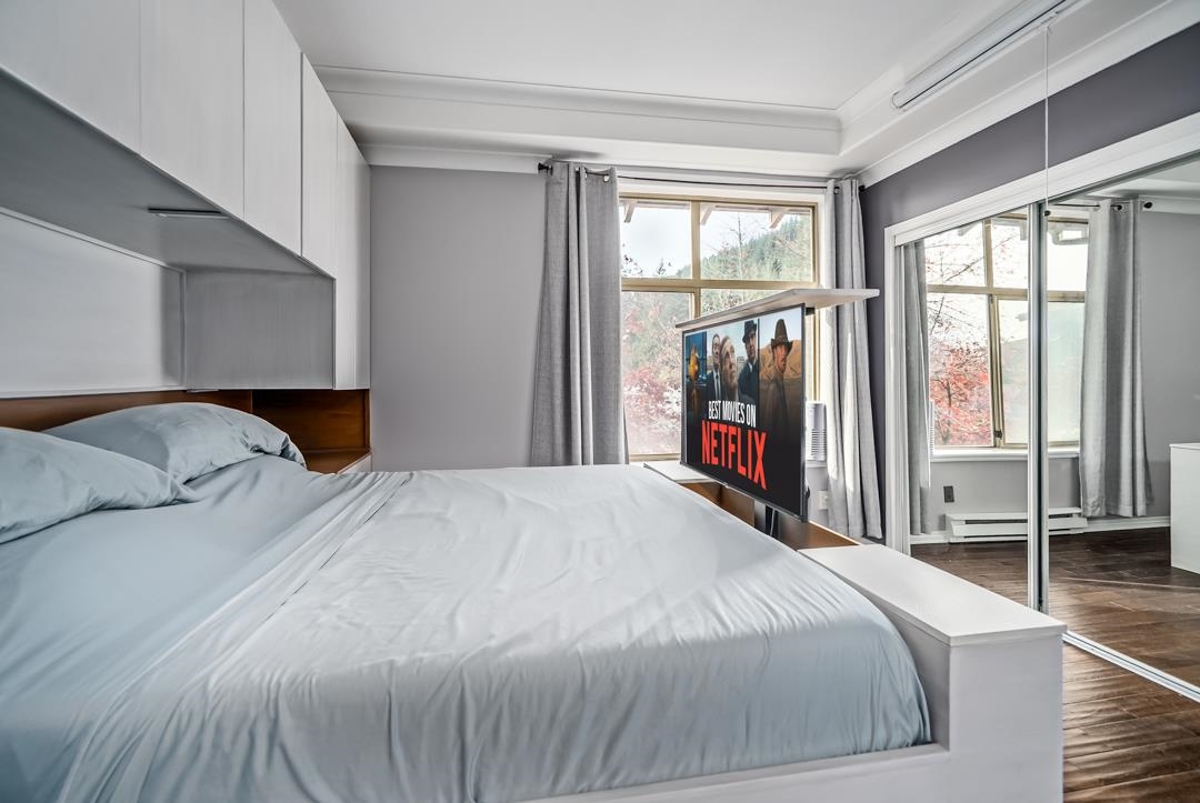 Walk-In Closet Photo of 405 3176 Plateau Boulevard, Coquitlam, BC