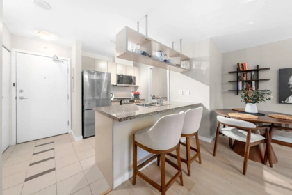 305 1082 Seymour Street, Vancouver, BC, Vancouver — Apartment/Condo for sale