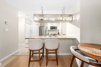 305 1082 Seymour Street, Vancouver, BC, Vancouver — Apartment/Condo for sale
