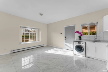 Powder Room Photo of 15949 108 Avenue, Surrey, BC