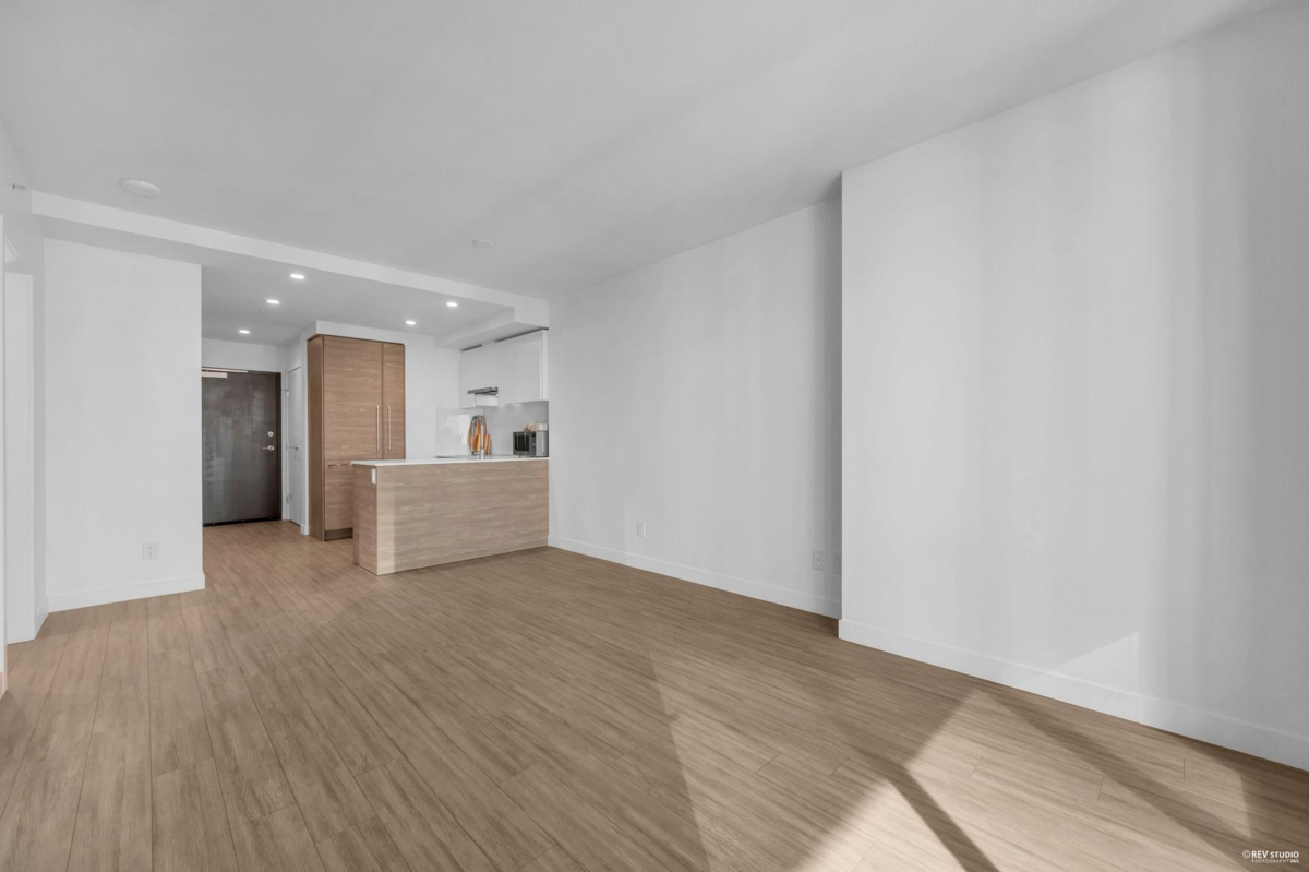 Bedroom 4 Photo of 1508 13655 Fraser Highway, Surrey, BC