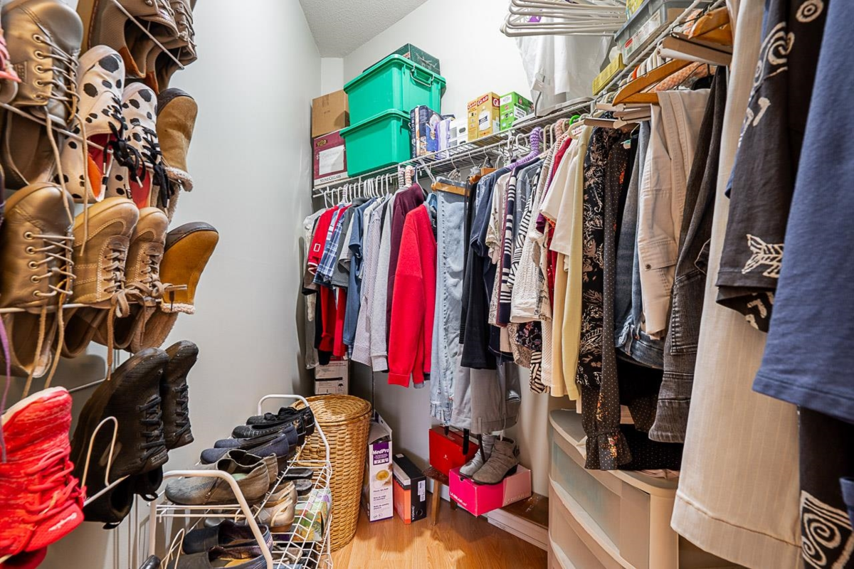 Staircase Photo of 202 3098 Guildford Way, Coquitlam, BC