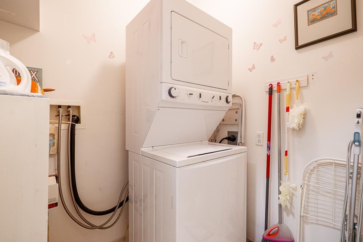 Swimming Pool Photo of 202 3098 Guildford Way, Coquitlam, BC