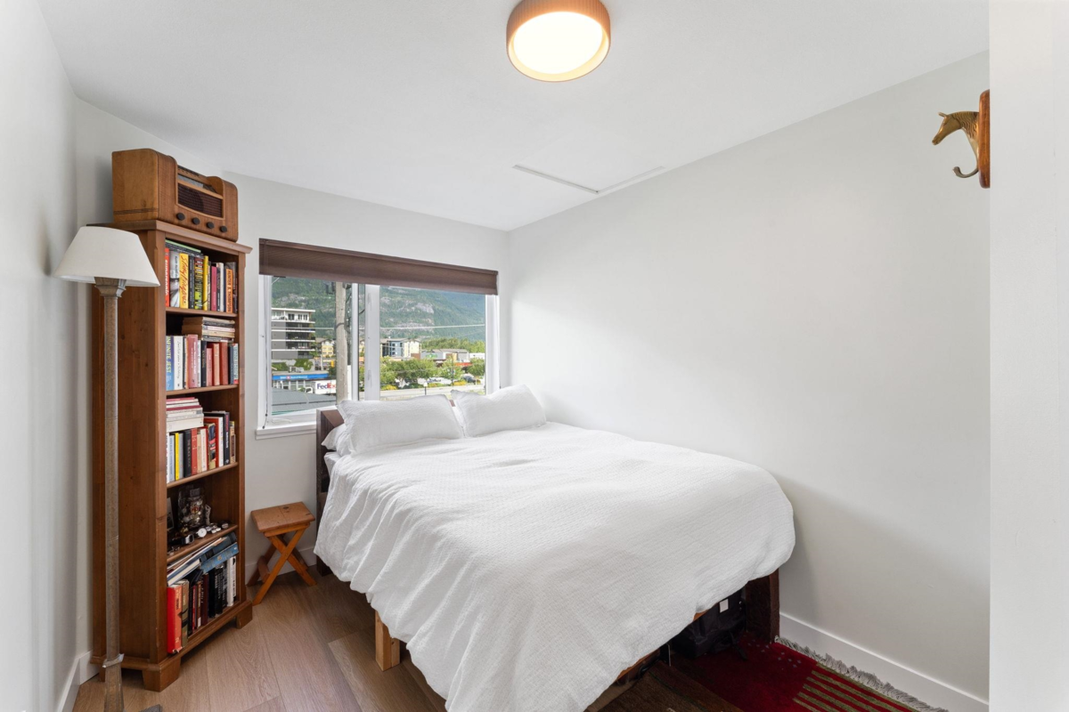 Laundry Room Photo of 312 1466 Pemberton Avenue, Squamish, BC