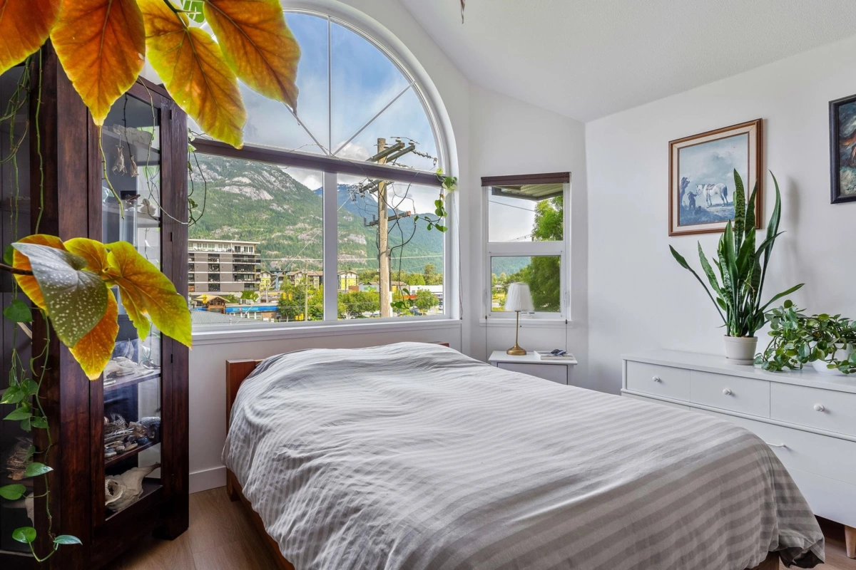 Powder Room Photo of 312 1466 Pemberton Avenue, Squamish, BC