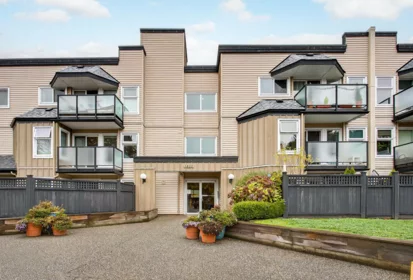 213 1850 E Southmere Crescent, Surrey, BC, Sunnyside Park Surrey — 1 bed apartment/condo for sale
