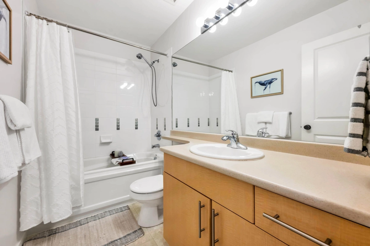 Outdoor Deck Photo of 23 19250 65 Avenue, Surrey, BC