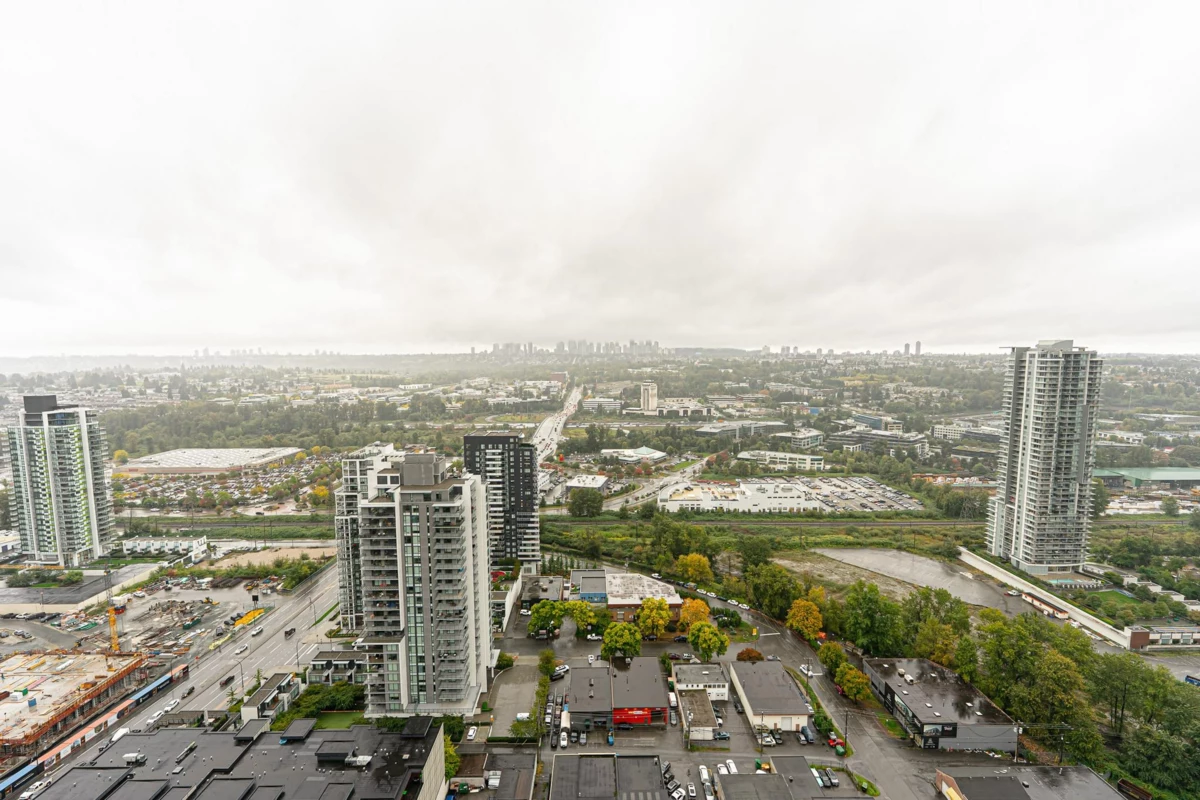 Staircase Photo of 3406 2085 Skyline Court, Burnaby, BC