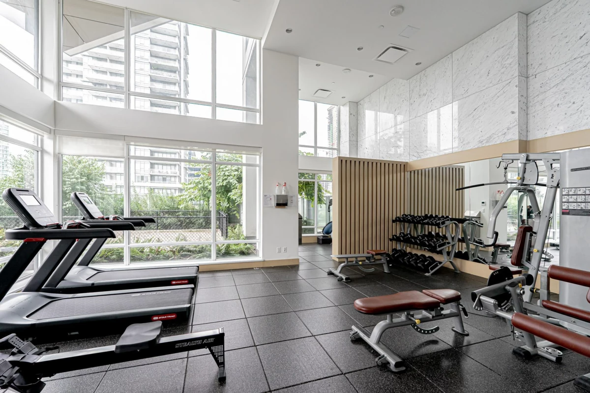 Swimming Pool Photo of 3406 2085 Skyline Court, Burnaby, BC