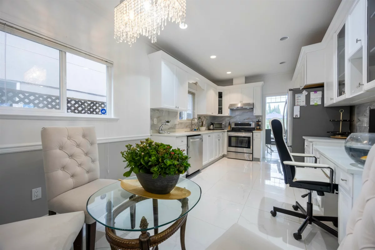 Mudroom Photo of 4573 No. 5 Road, Richmond, BC