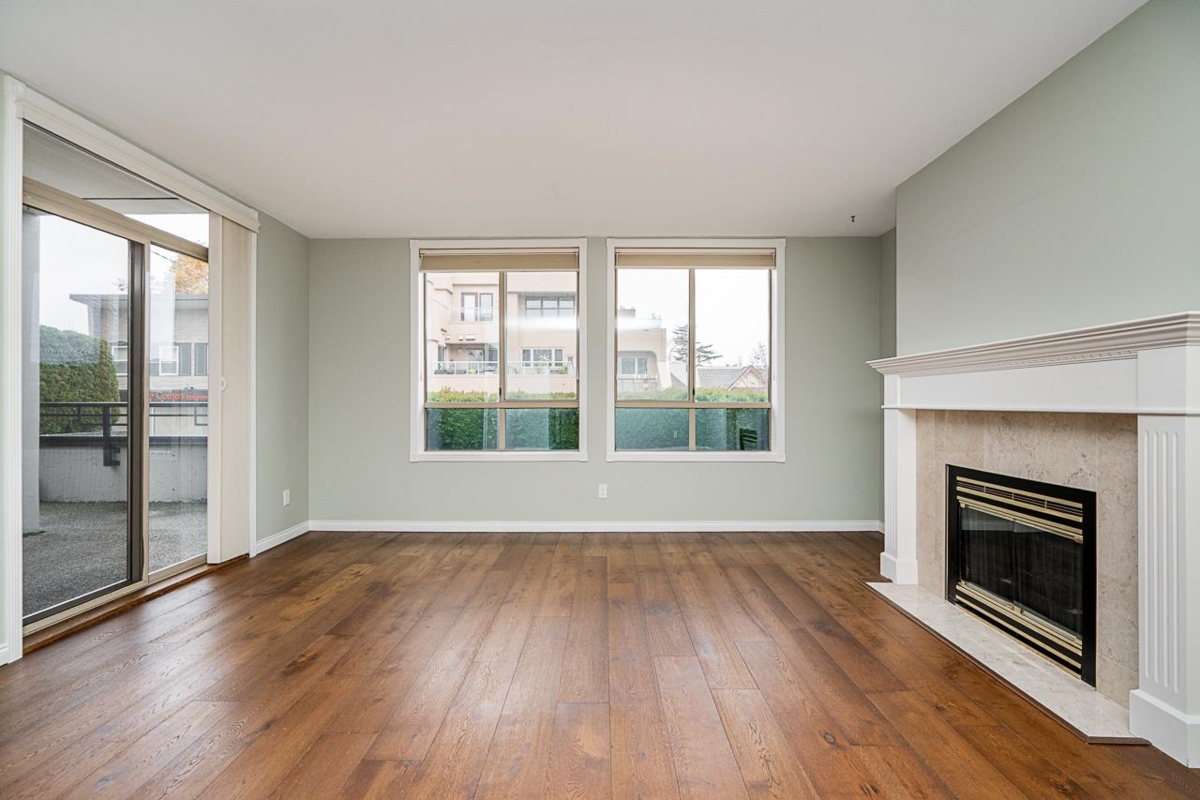 Bedroom 3 Photo of 102 15169 Buena Vista Avenue, White Rock, BC