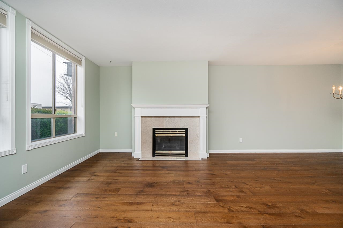 Bedroom 4 Photo of 102 15169 Buena Vista Avenue, White Rock, BC