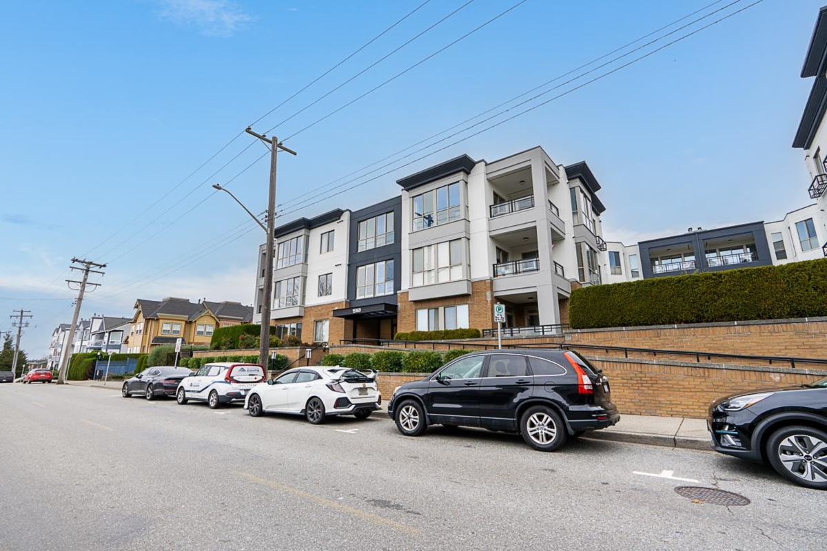 Exterior Rear Photo of 102 15169 Buena Vista Avenue, White Rock, BC