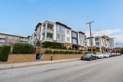 102 15169 Buena Vista Avenue, White Rock, BC, White Rock — Apartment/Condo for sale