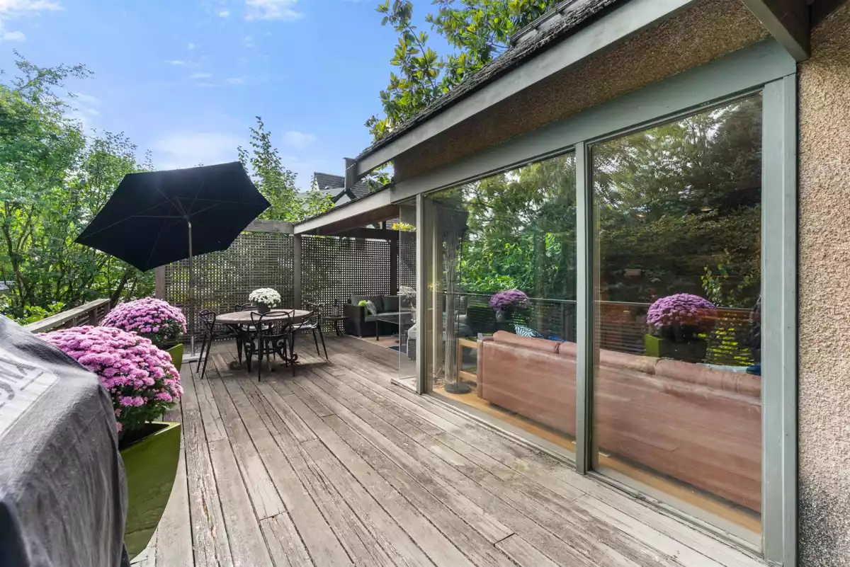Mudroom Photo of 5588 Olympic Street, Vancouver, BC