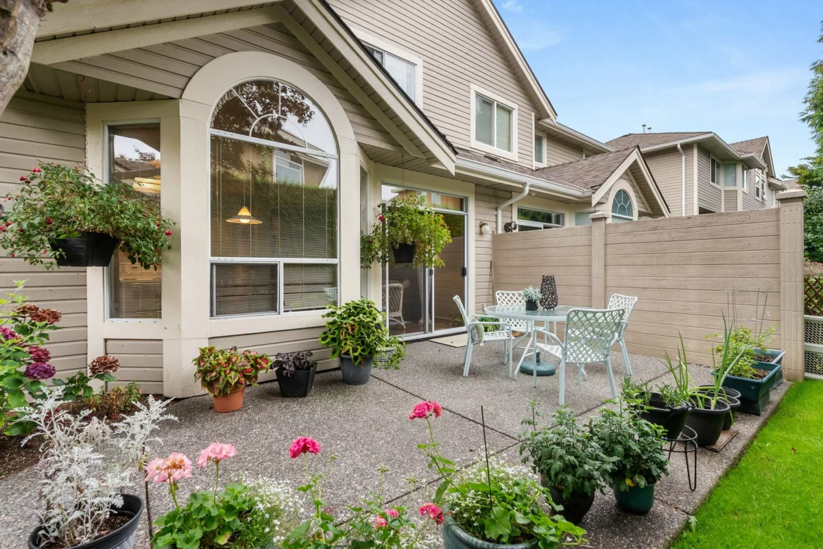 Basement Recreation Room Photo of 26 6380 121 Street, Surrey, BC