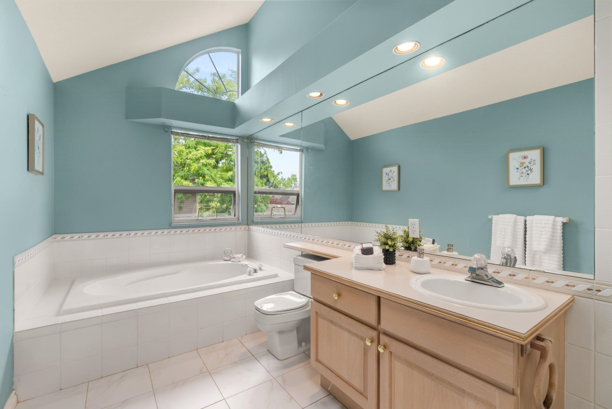 Bedroom 3 Photo of 26 6380 121 Street, Surrey, BC