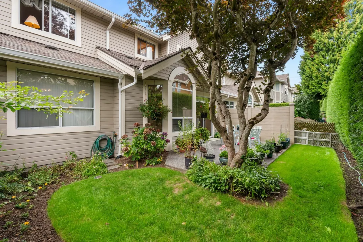 Laundry Room Photo of 26 6380 121 Street, Surrey, BC