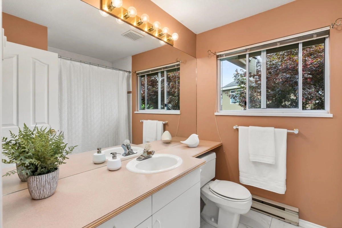 Loft / Bonus Room Photo of 26 6380 121 Street, Surrey, BC