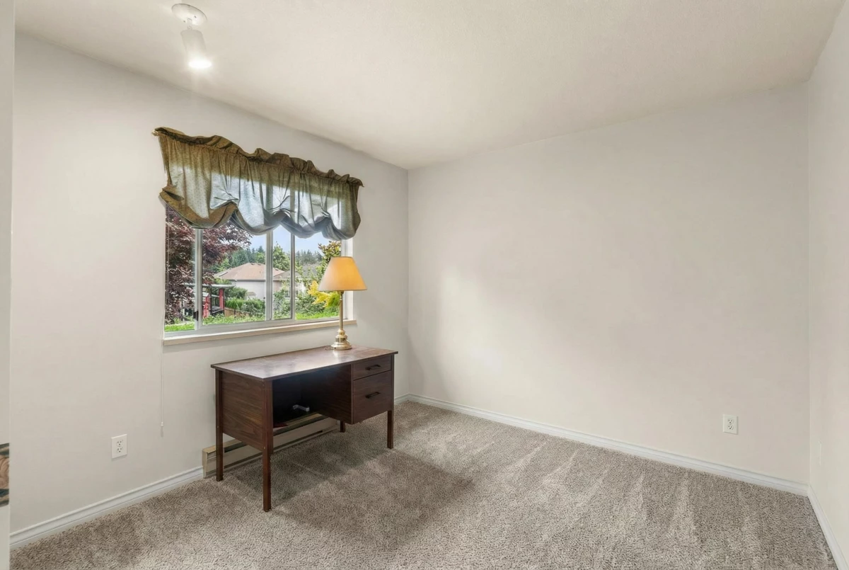 Powder Room Photo of 26 6380 121 Street, Surrey, BC