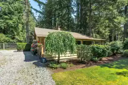 Staircase Photo of 2552 200 Street, Langley, BC