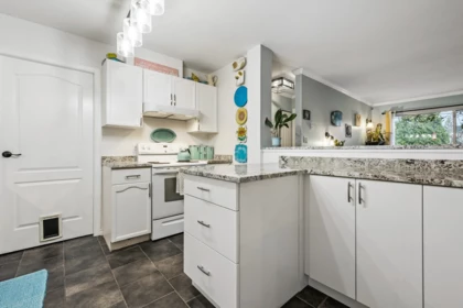 120 33175 Old Yale Road, Abbotsford, BC