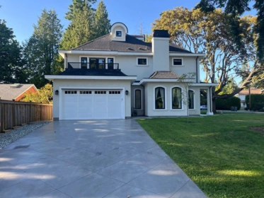 1577 131 Street, Surrey, BC, Crescent Bch Ocean Pk. — 6 bed single family residence for sale