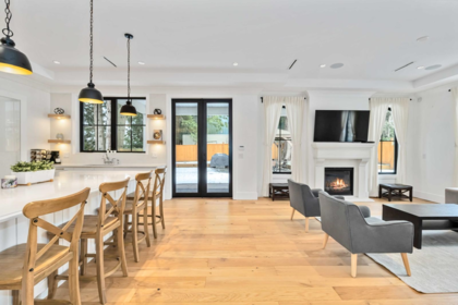 Family Room Photo of 1577 131 Street, Surrey, BC
