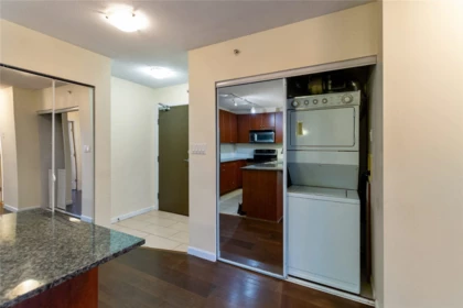 Basement Recreation Room Photo of 506 610 Victoria Street, New Westminster, BC