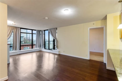 506 610 Victoria Street, New Westminster, BC
