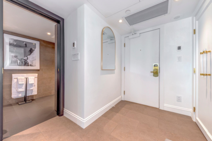 401 4557 Blackcomb Way, Whistler, BC, Whistler — Apartment/Condo for sale