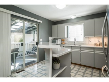 Kitchen Island Photo of 13526 64a Avenue, Surrey, BC