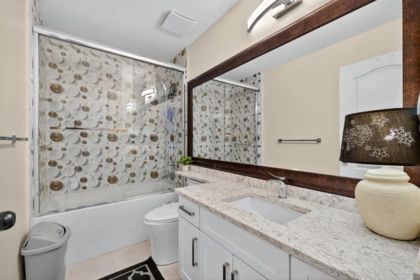 Powder Room Photo of 37 12165 75 Avenue, Surrey, BC
