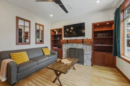 4 2301 Taluswood Place, Whistler, BC, Whistler — Townhouse for sale