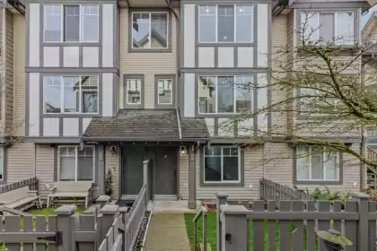 82 20038 70 Avenue, Langley, BC, Langley — Townhouse for sale