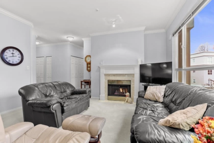 343 3098 Guildford Way, Coquitlam, BC, Coquitlam — Apartment/Condo for sale
